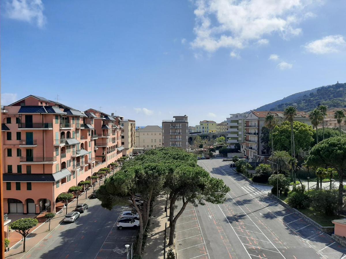 Apartamento Nel Blu Marina dʼMarina dʼAndora Exterior foto